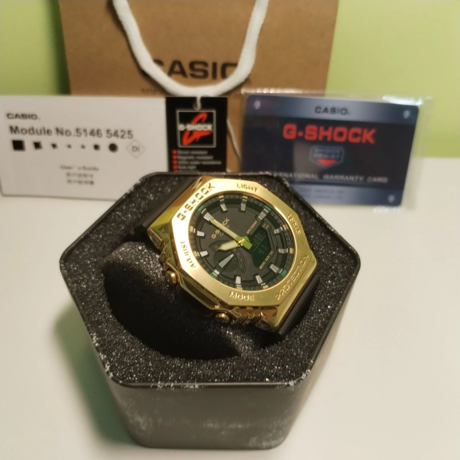 Reloj G-Shock GM-2100G-1A9 – photo 2